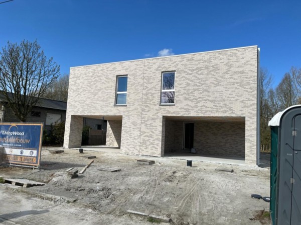 Foto 2 moderne halfopen bebouwingen te Sint-Lievens-Houtem